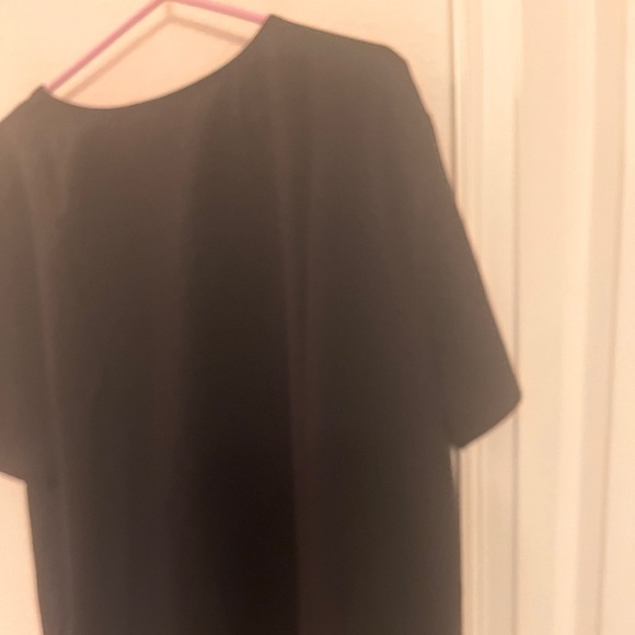 Cherokee Black V-Neck Scrub Top - Picture 5 of 9